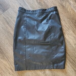 Vintage High-Waist Black Faux Leather Pencil Skirt